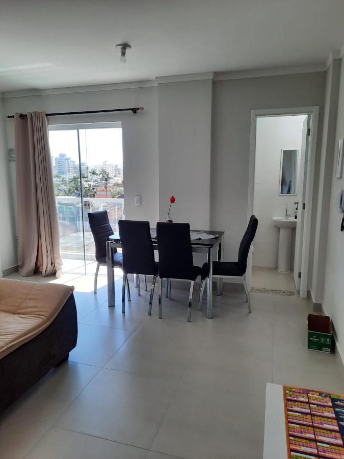 Agradavel Apartamento Em Bairro Silencioso... Camboriu Kültér fotó